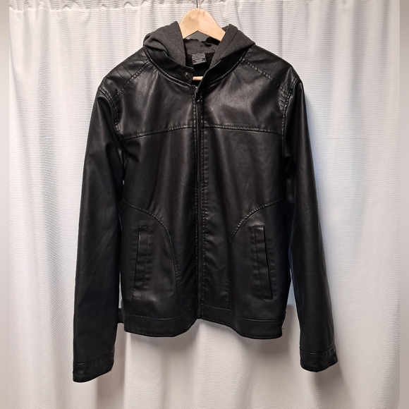 Ring of Fire Jackets & Blazers - Womens Ring Of Fire Hooded Faux Leather Jacket Size L